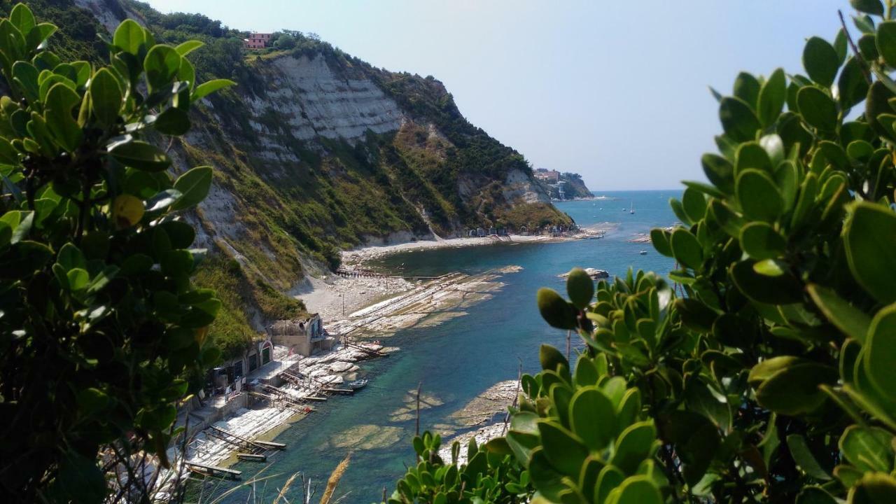 Via Duranti Ancona Exterior foto
